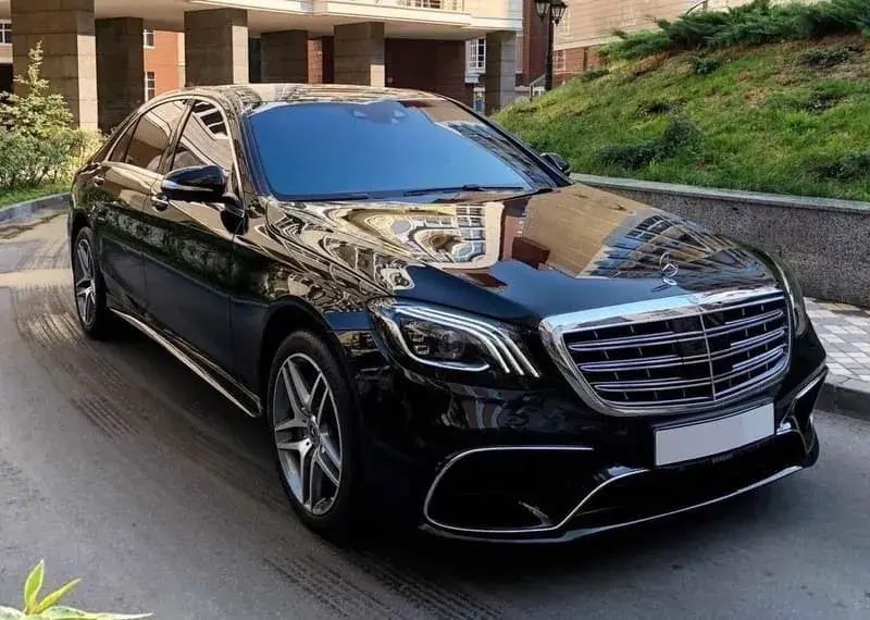 Кортеж Аренда авто Гулянка Прокат Гелен W222