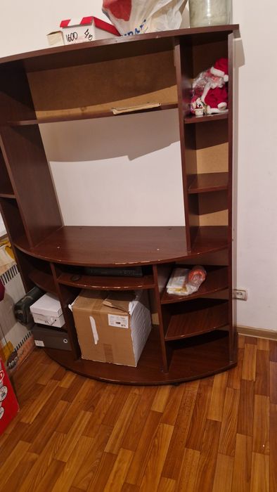 Шкаф для телевизора
