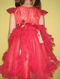 Нарядное платье девочка 3 4 года красное