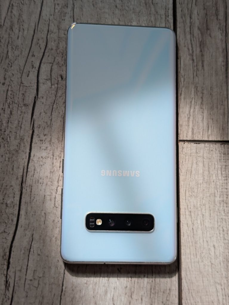 Samsung S10 Plus android 11 срочно