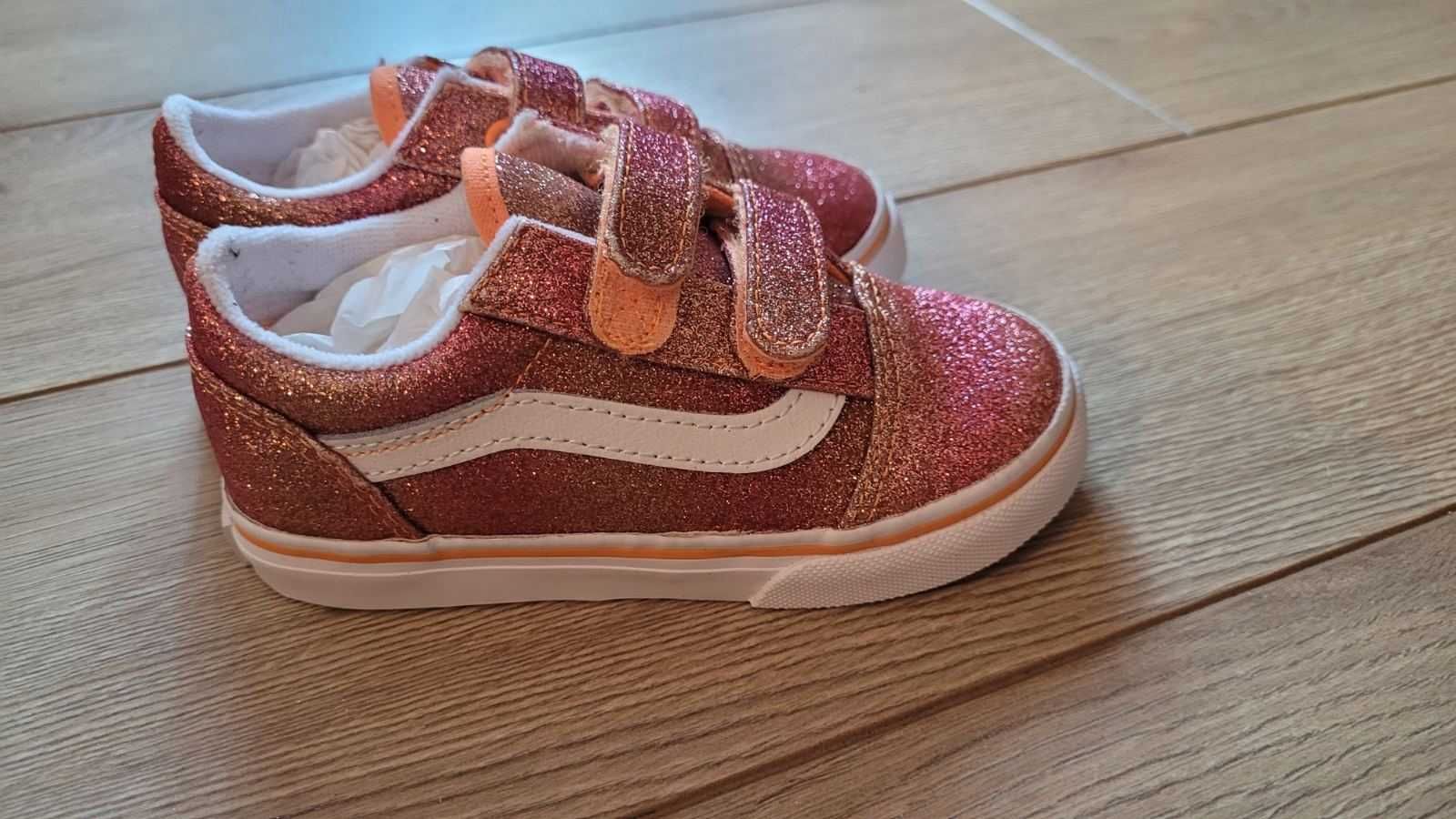 Детски Vans EU25 UK8 розови