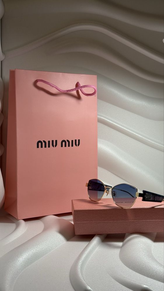 Дамски слънчеви очила Mui Mui