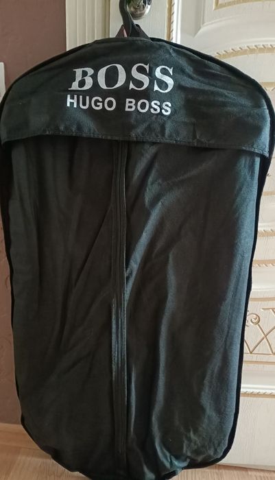 Продам классический костюм