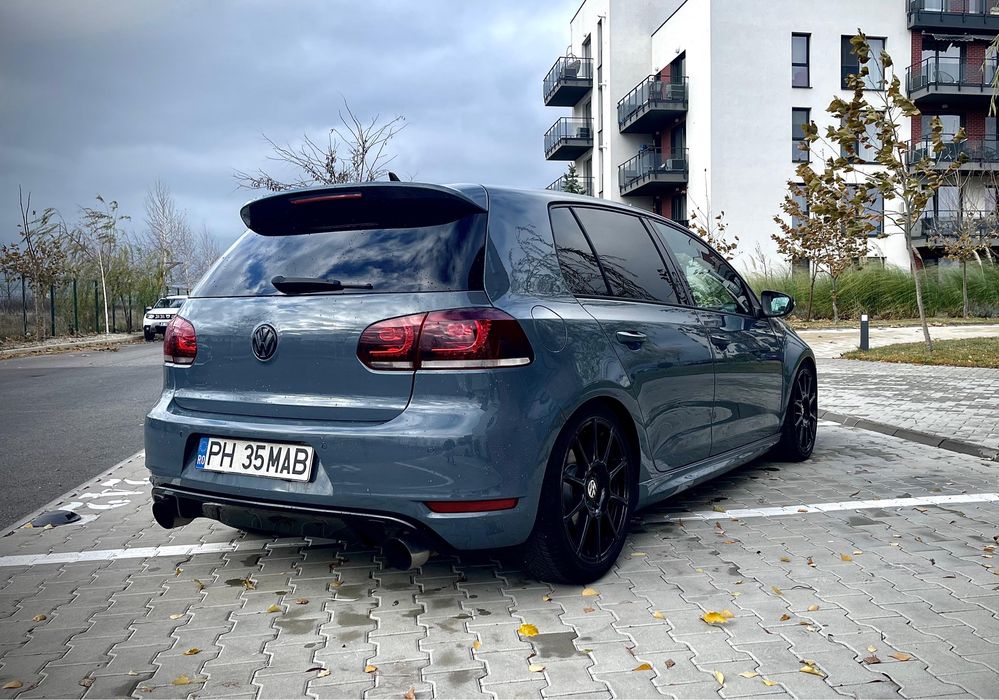 Faruri bixenon vw golf 6 R All black
