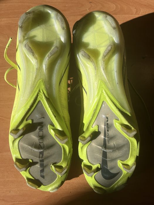 Бутонки Nike Mercurial