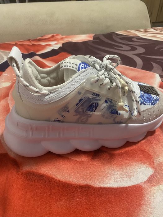 Adidasi versace chain reacion