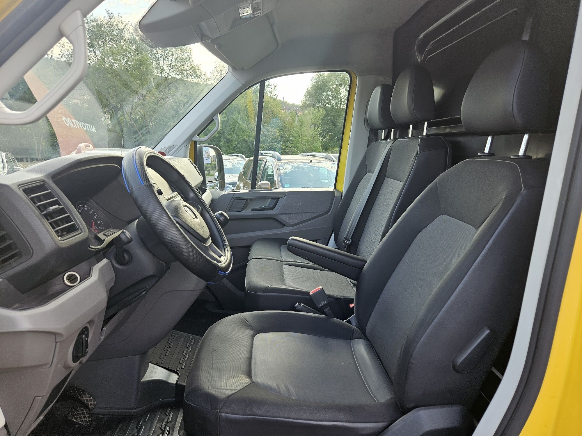VW Crafter 2020 / 140cp / Euro6 / 197000 km / TVA deductibil / Leasing
