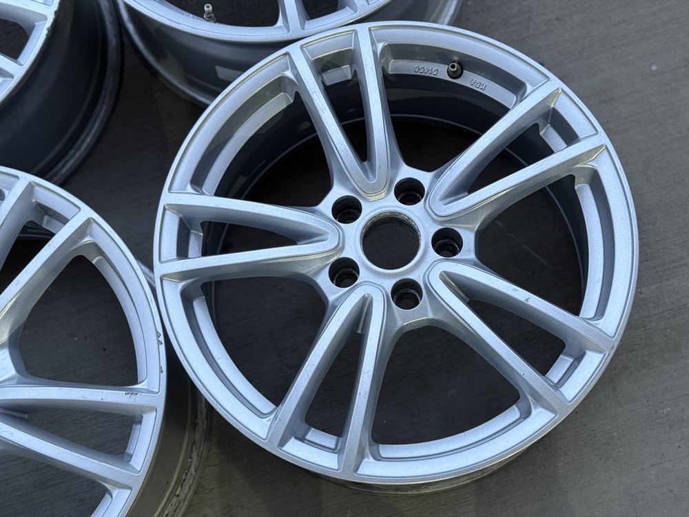 4бр. КАТО НОВИ 17” Джанти 5x112 за -MERCEDES/VW/VAG- 7,5Jx17H2, ET35