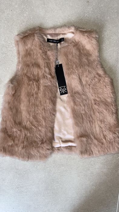 Vesta blana naturala roz pudrat