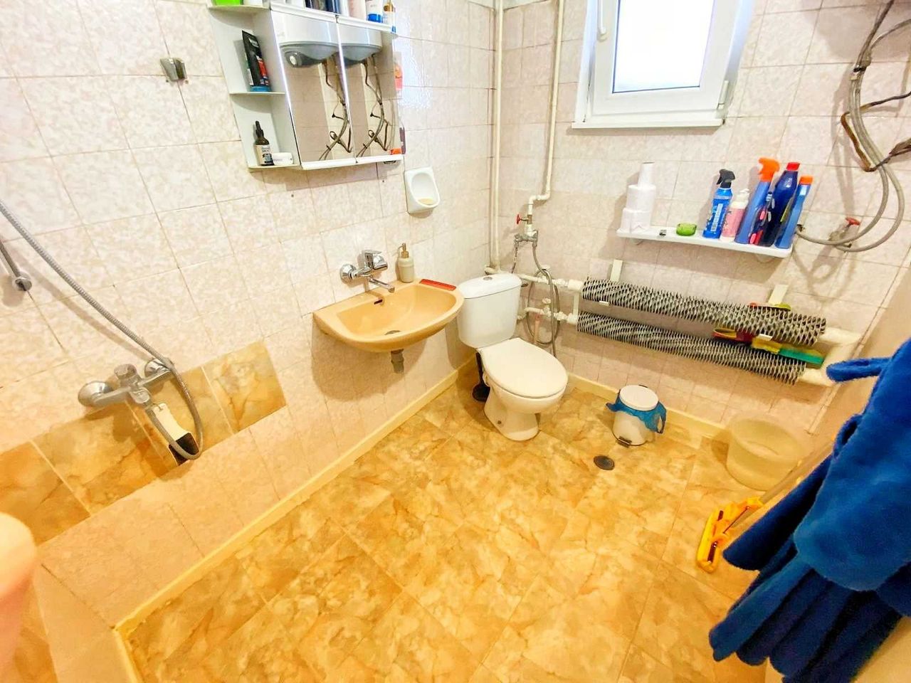 Продава се Етаж от къща в Асеновград - 116 кв.м за 1449 €/кв.м - Снимка #1