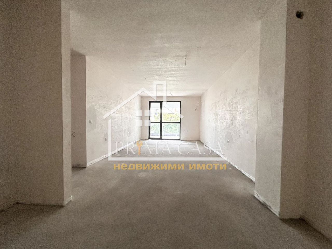Продава се Тристаен апартамент в Асеновград - 115 кв.м за 1020 €/кв.м - Снимка #1