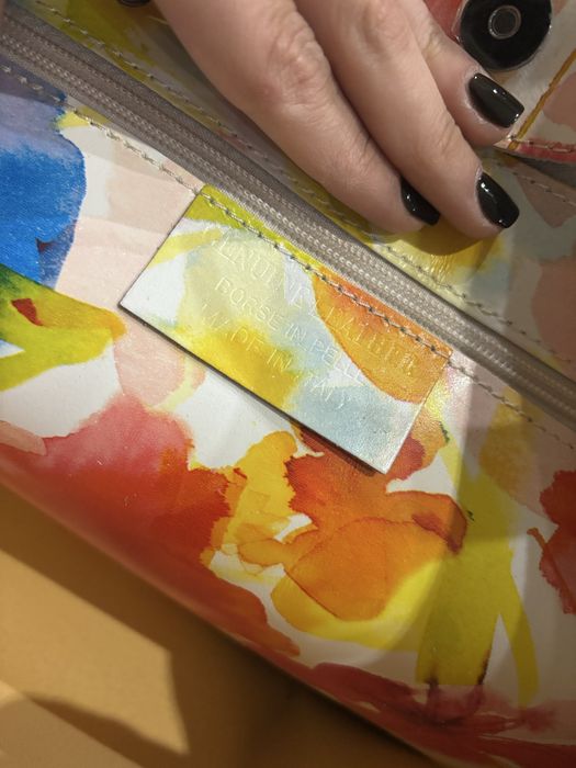 Нови неупотребявани чанти