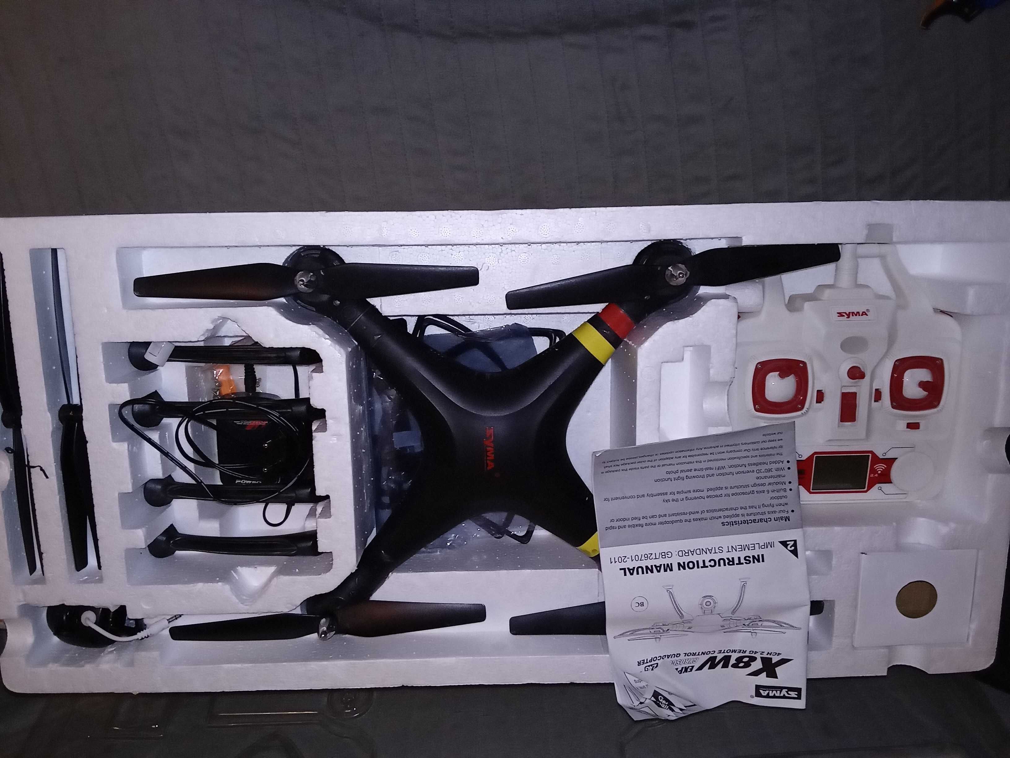 Квадрокоптер syma p/y X8w с видео-камерой