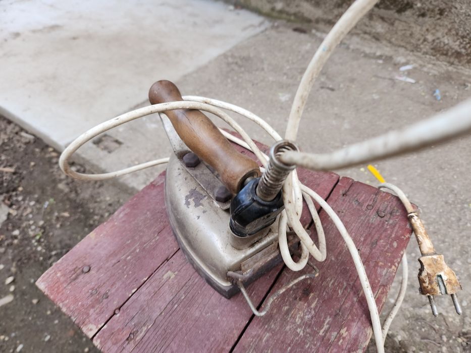 Fier de călcat functional