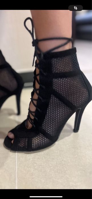 Туфли на каблуке для танцев