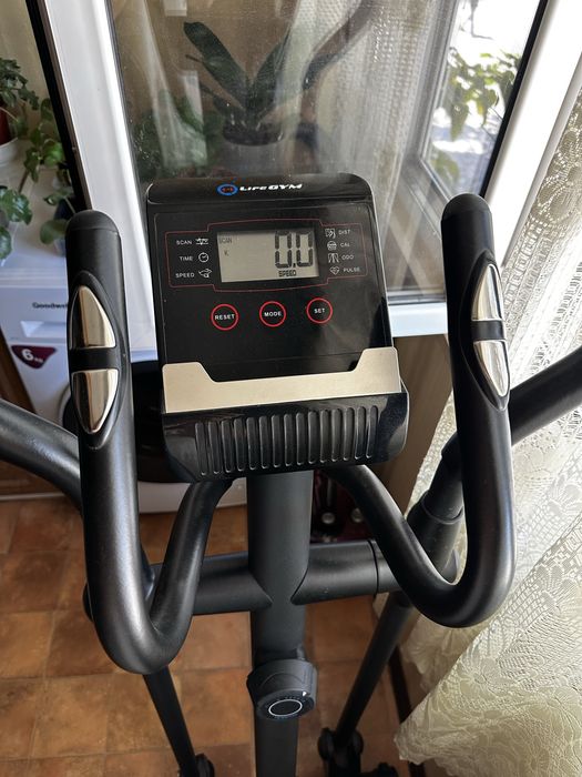 Лыжи новые yengidek bob guribdi kam ishlatilingan