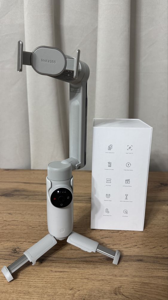 Стабилизатор Insta 360 flow