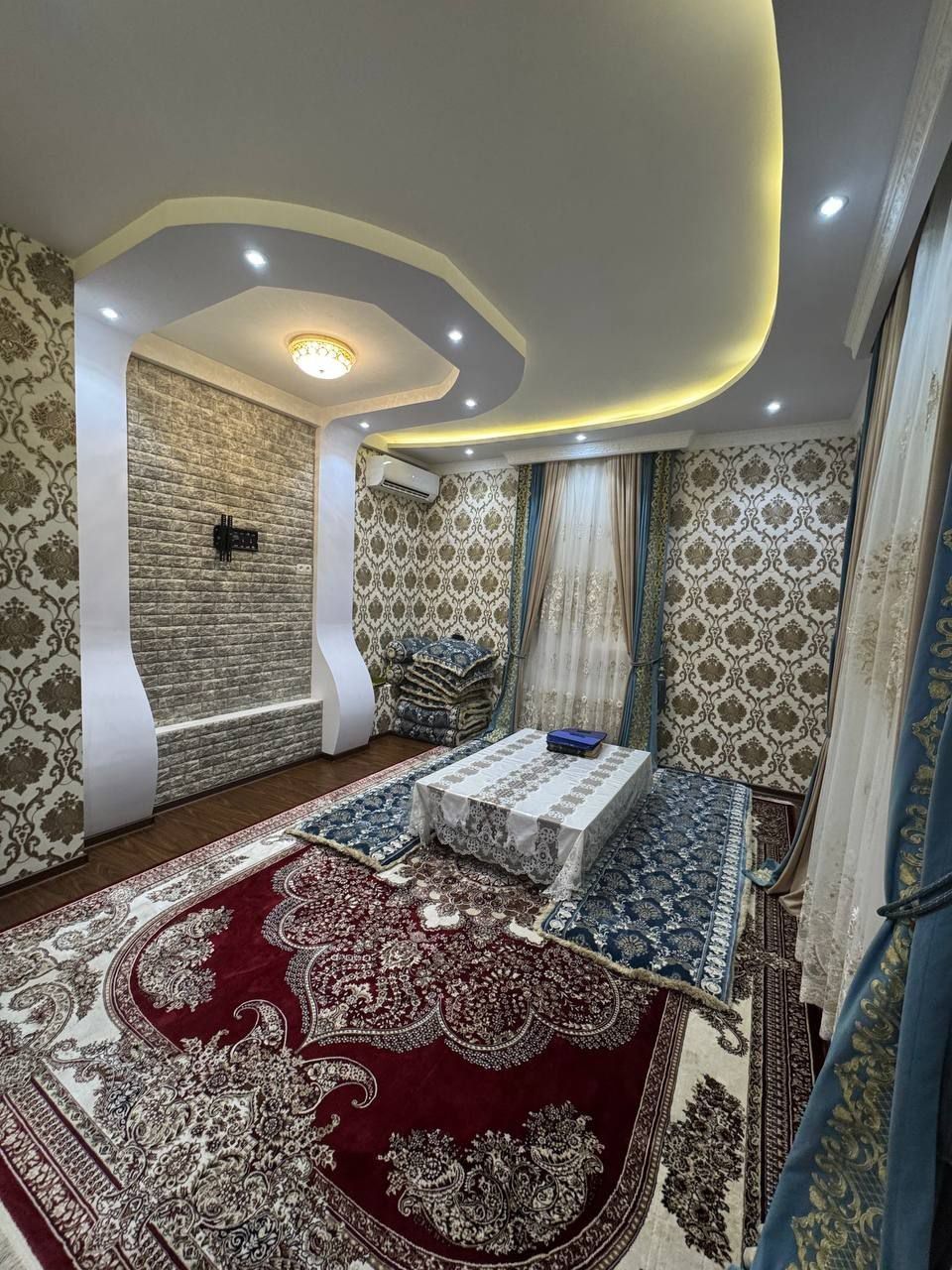 Юнусабад 17 квартал 
Новостройка ЖК Триумф
4/3/9
Площадь 127м²