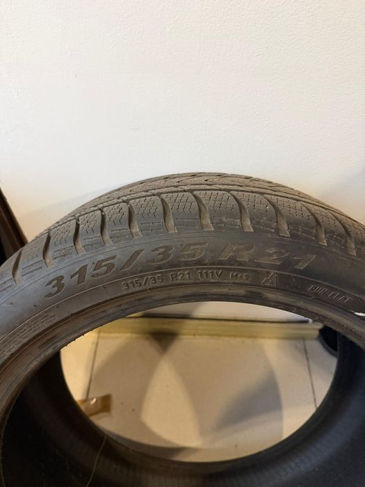 Pirelli разноширокий