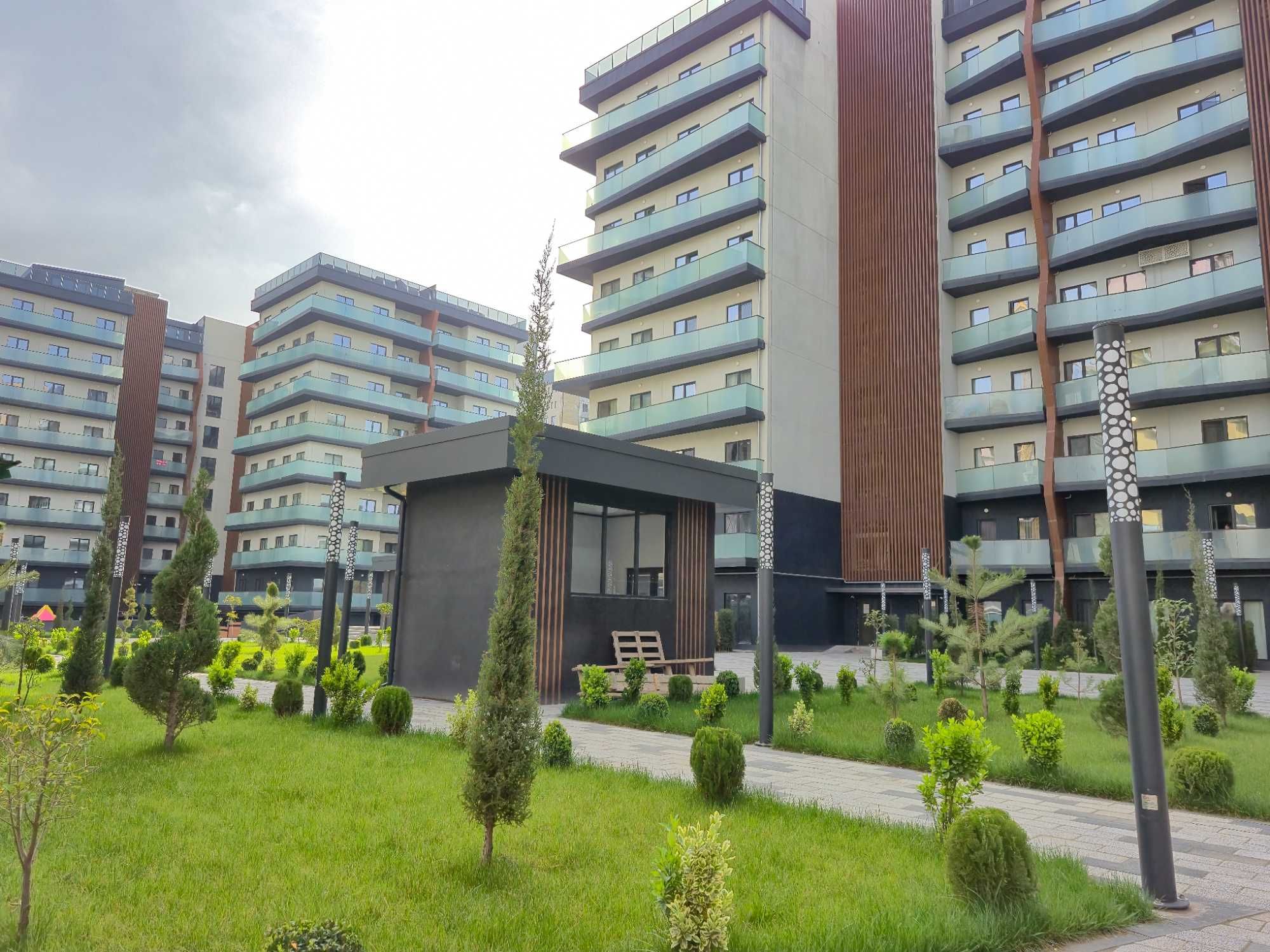 Продается Квартира 96 м2 в ЖК НУР Алайский Метро Минор Юнусабад (7144)