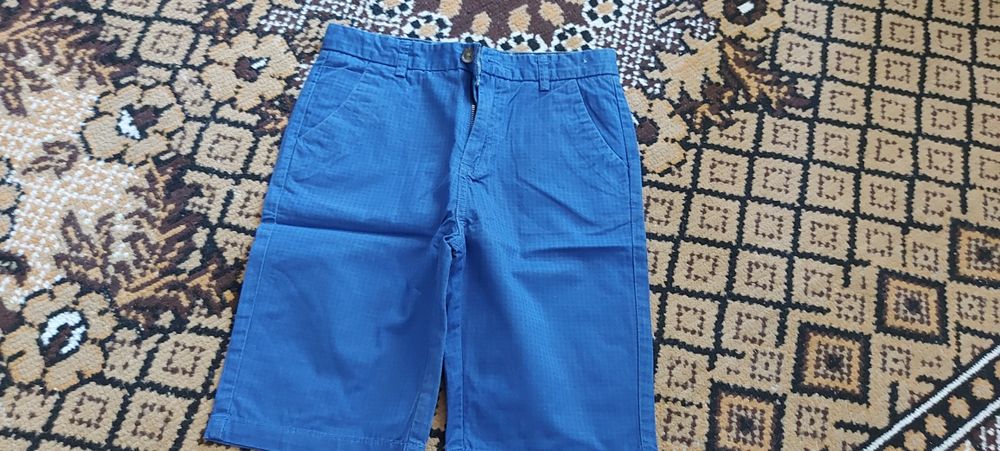 Къси панталони за 8,9 и 10годинки