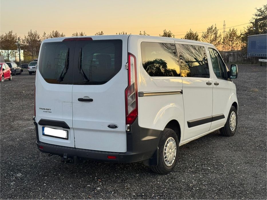 Ford Transit Custom 9+1