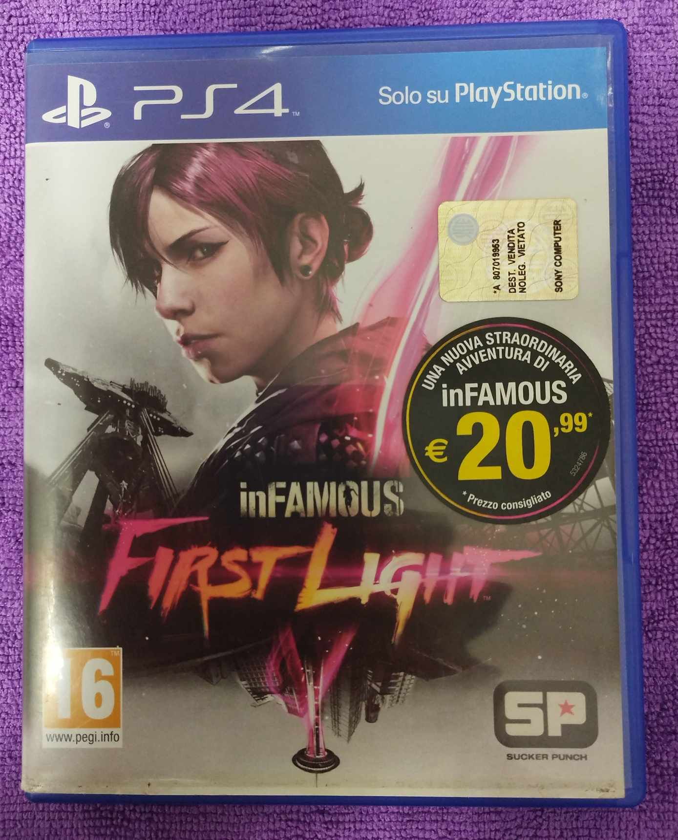 Vând sau schimb jocuri ps 4