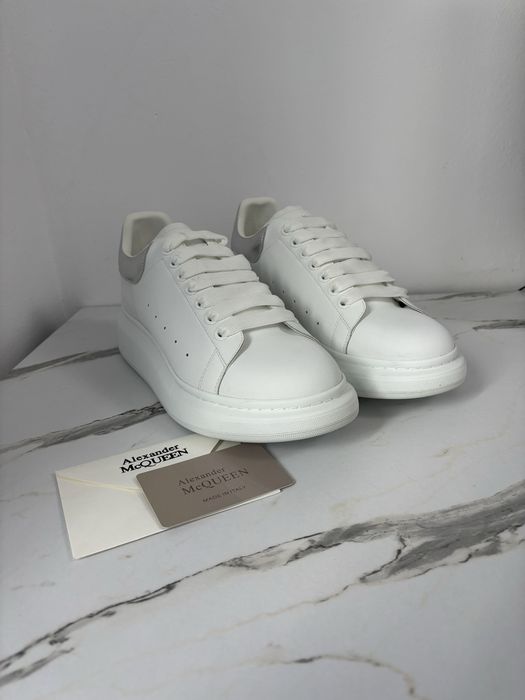 Alexander McQUEEN