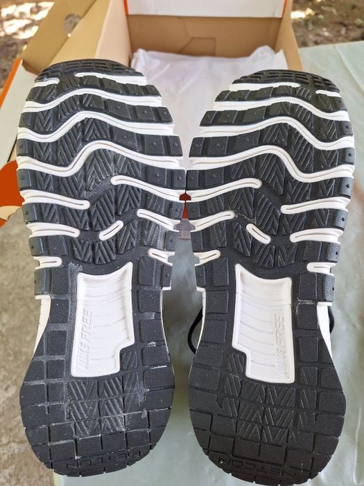 Nike Free Metcon 5 – Оригинални маратонки, размер US 10 / EUR 44