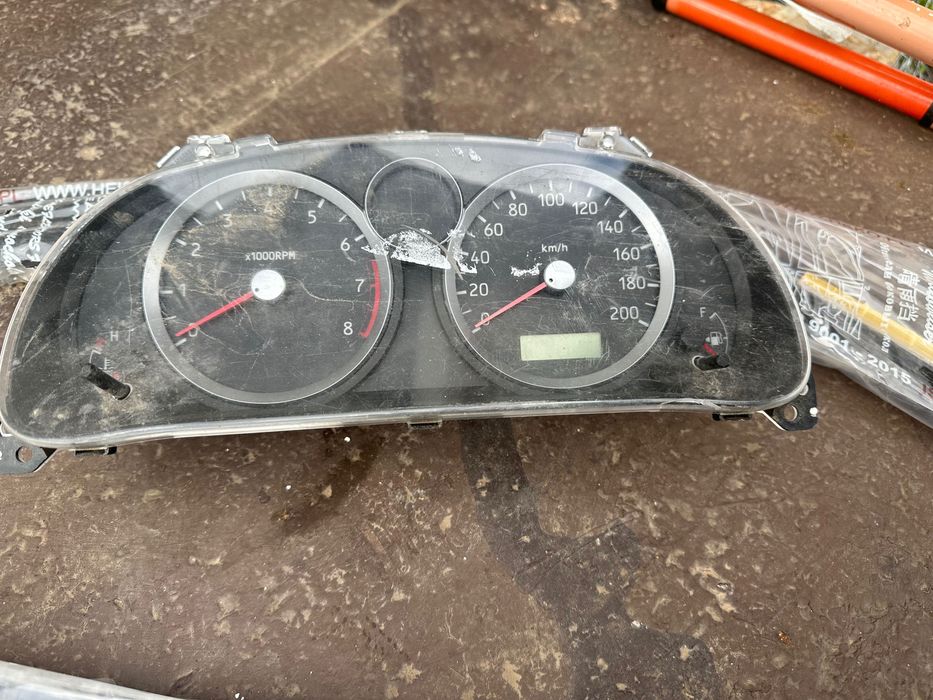 Продавам табло за форд