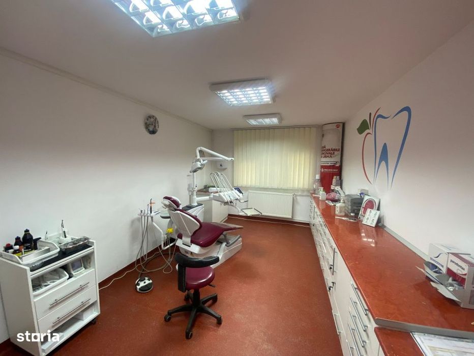 Se vinde 1/2 din Cabinet stomatologic, parter, 42,88mp, antifonat soni