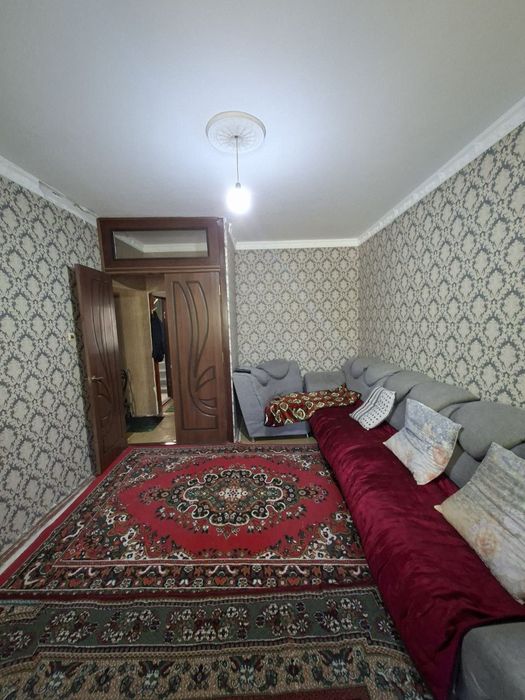 Срочно продаётся 2 ком квартира 1-этаж Заканал  ориентир . Нурафшон