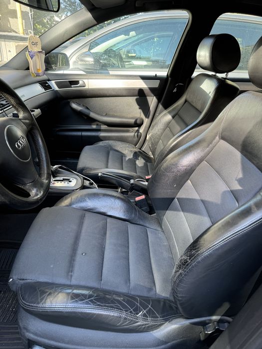 Audi A6 quattro an 2003