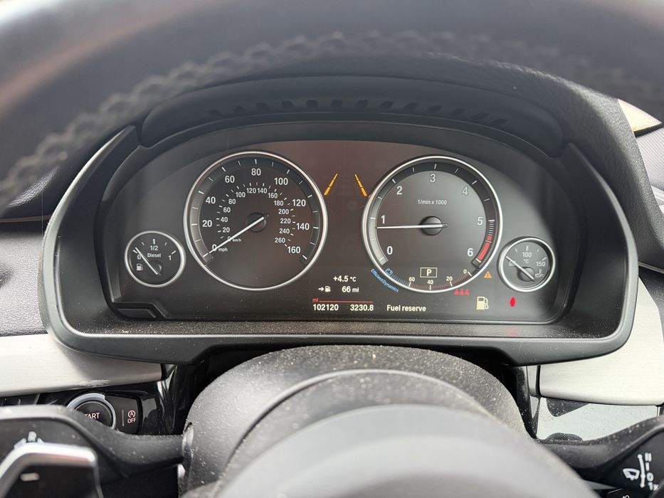 Dezmembrez bmw x5 f15 pachet m , 3.0 diesel 258 cai