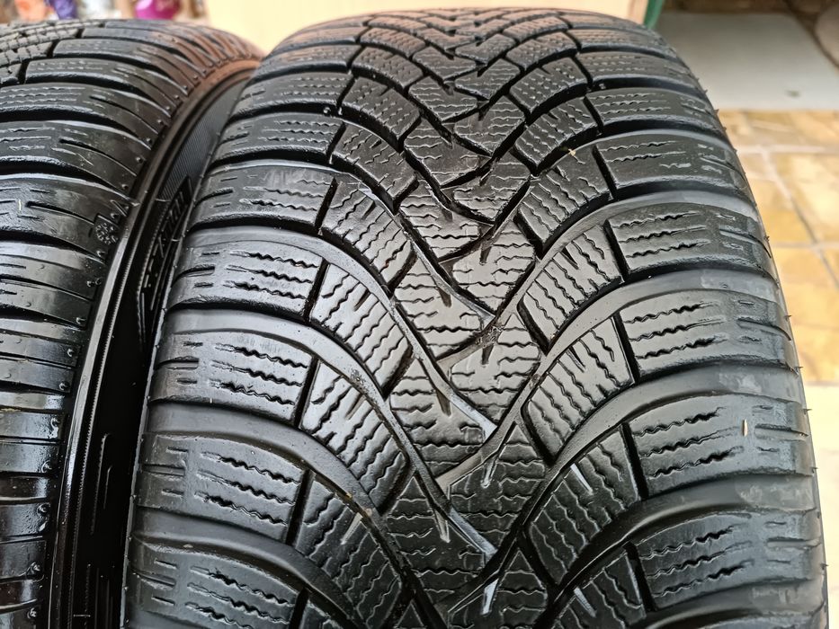 4бр. зимни гуми 215/50/17 Falken