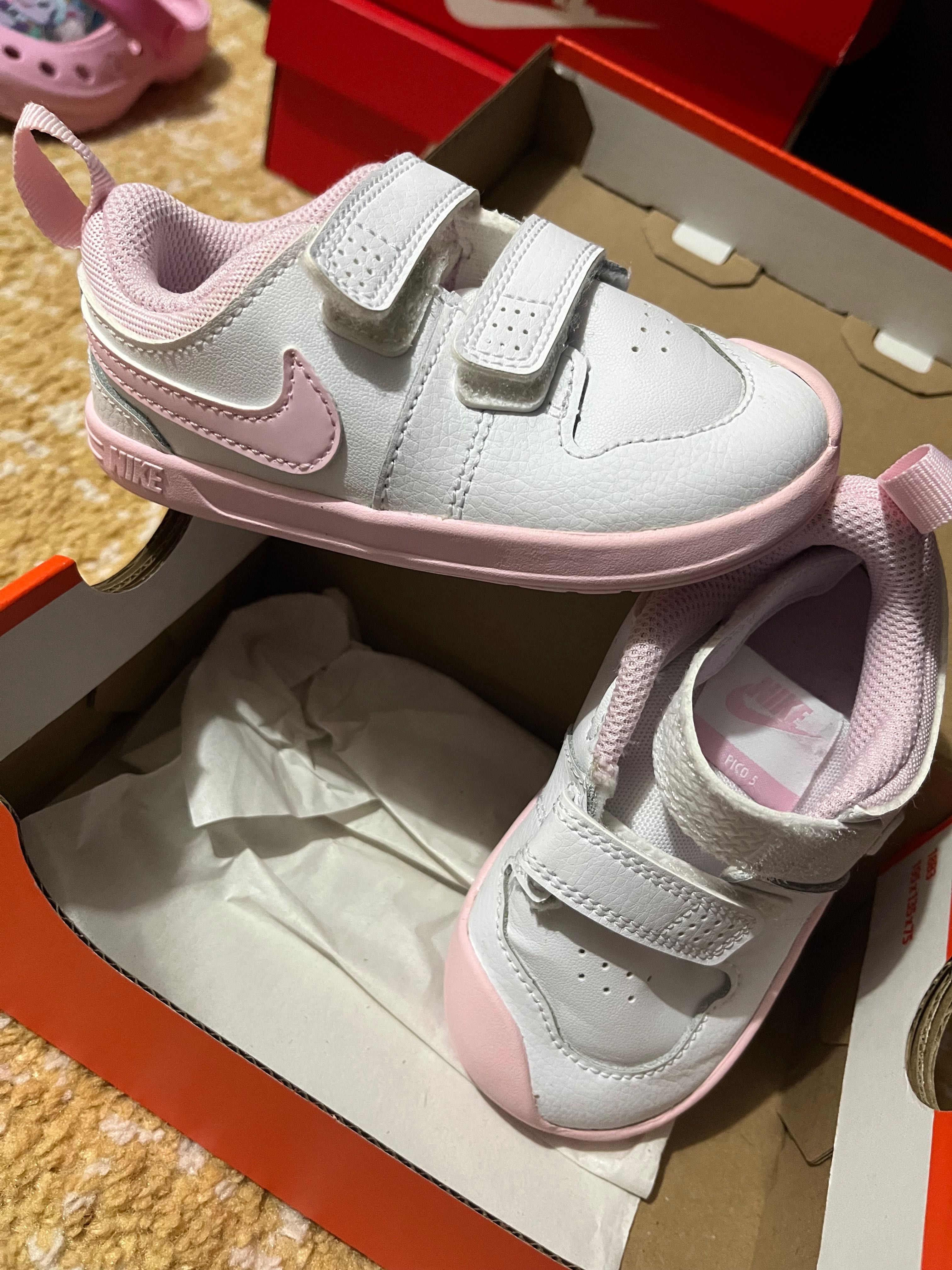 Nike kids маратонки