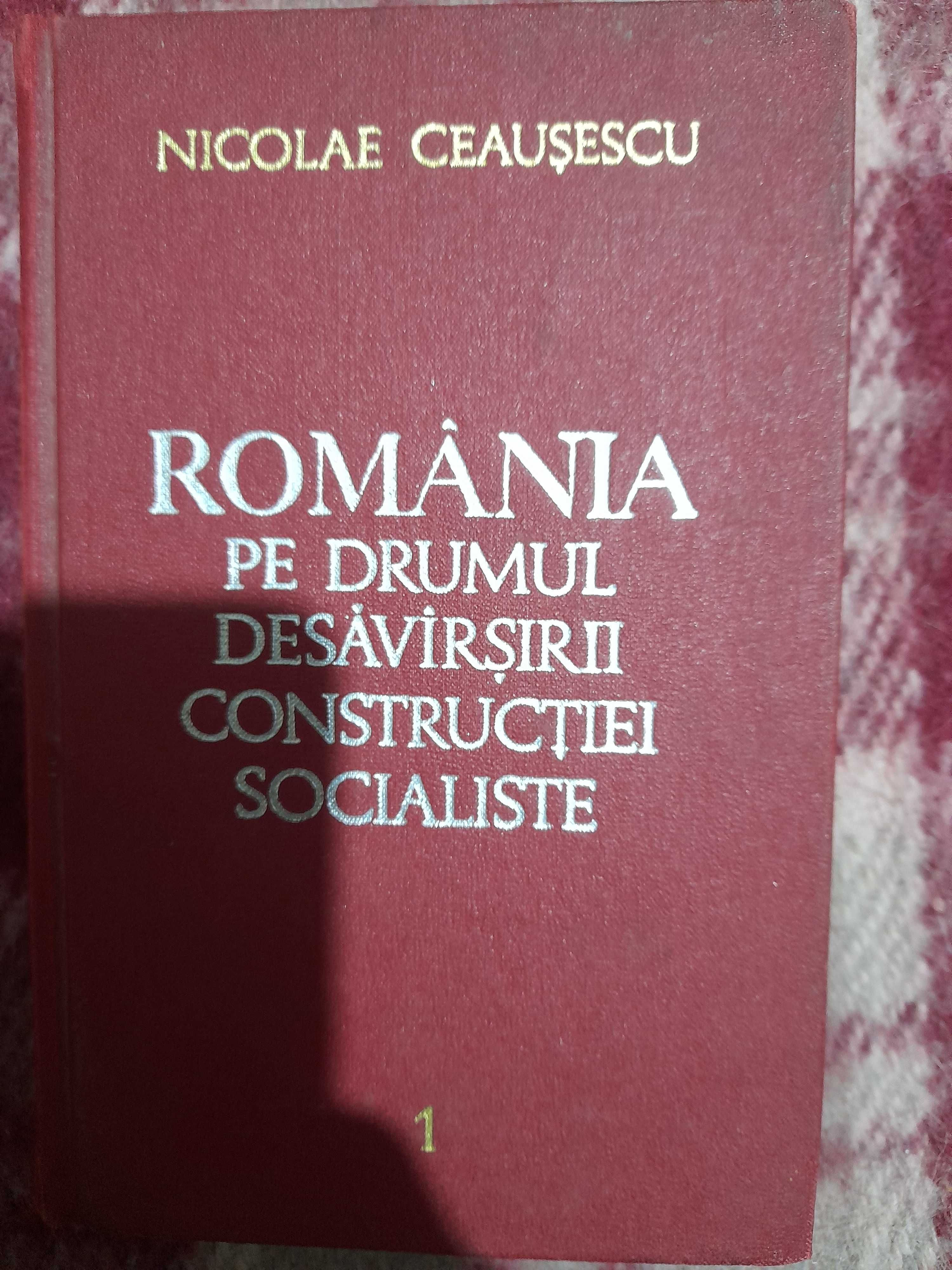 Cărți din perioada COMUNISTĂ