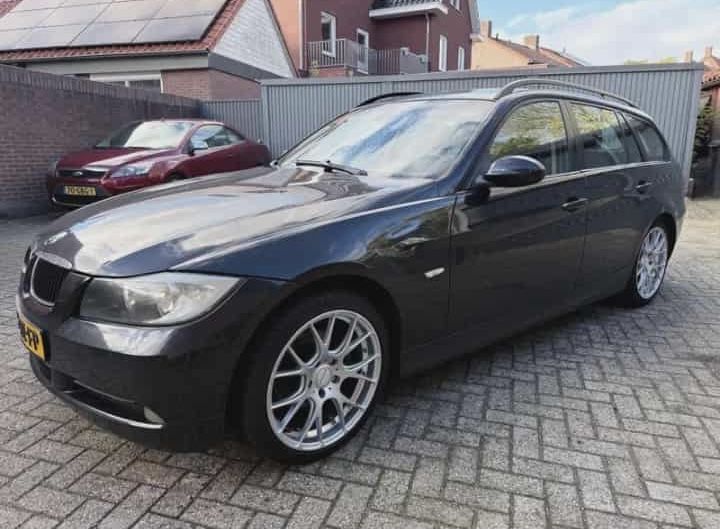 Bmw e91 2.0 benzina / VAND URGENT!!