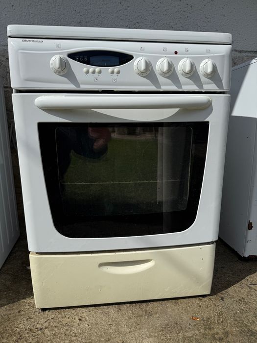 Сушилня пералня готварска печка