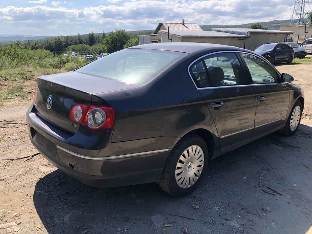 На Части VW Passat 2.0fsi