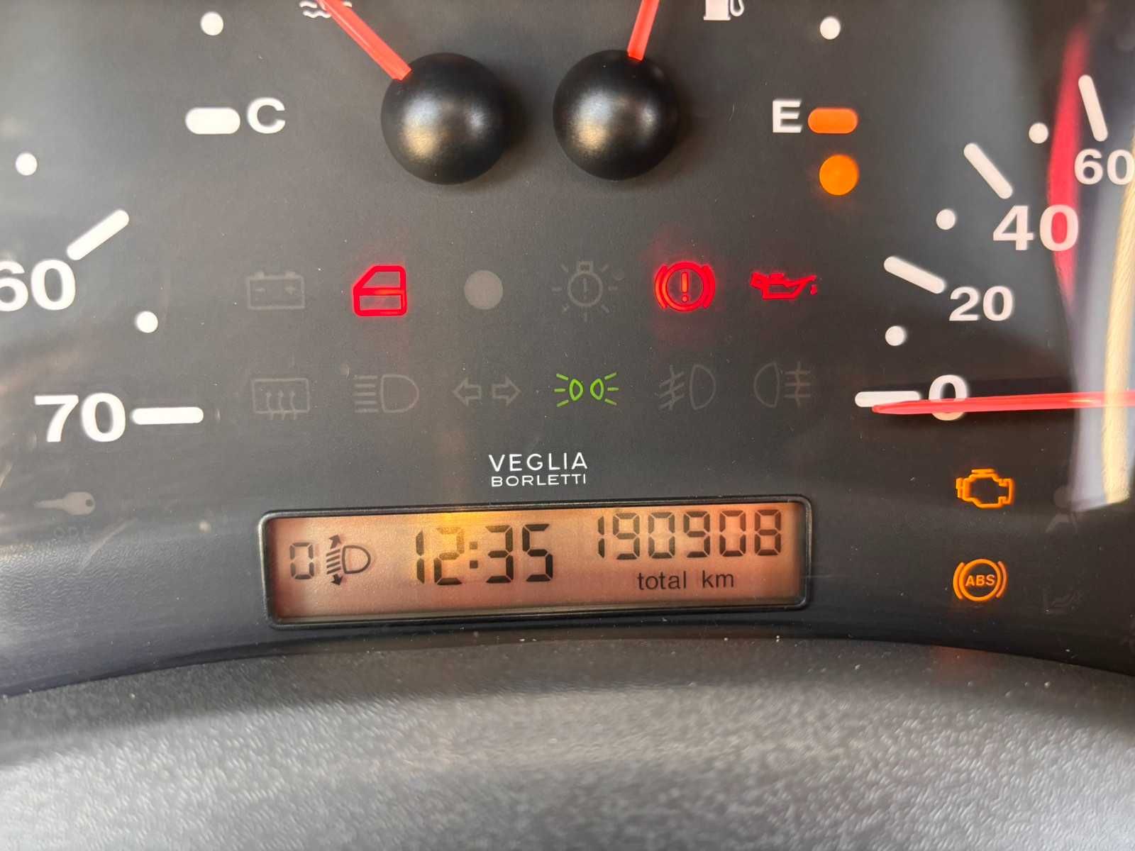 Продавам Fiat Doblo 1.6 100к.с
