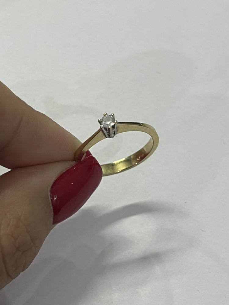 Кольцо с бриллиантом 2,25гр