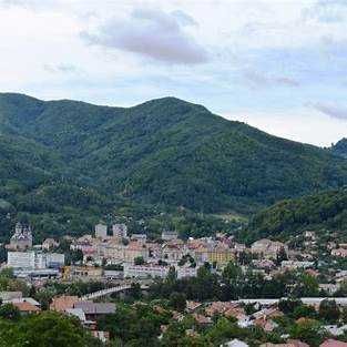 Apartament zonă munte Nehoiu