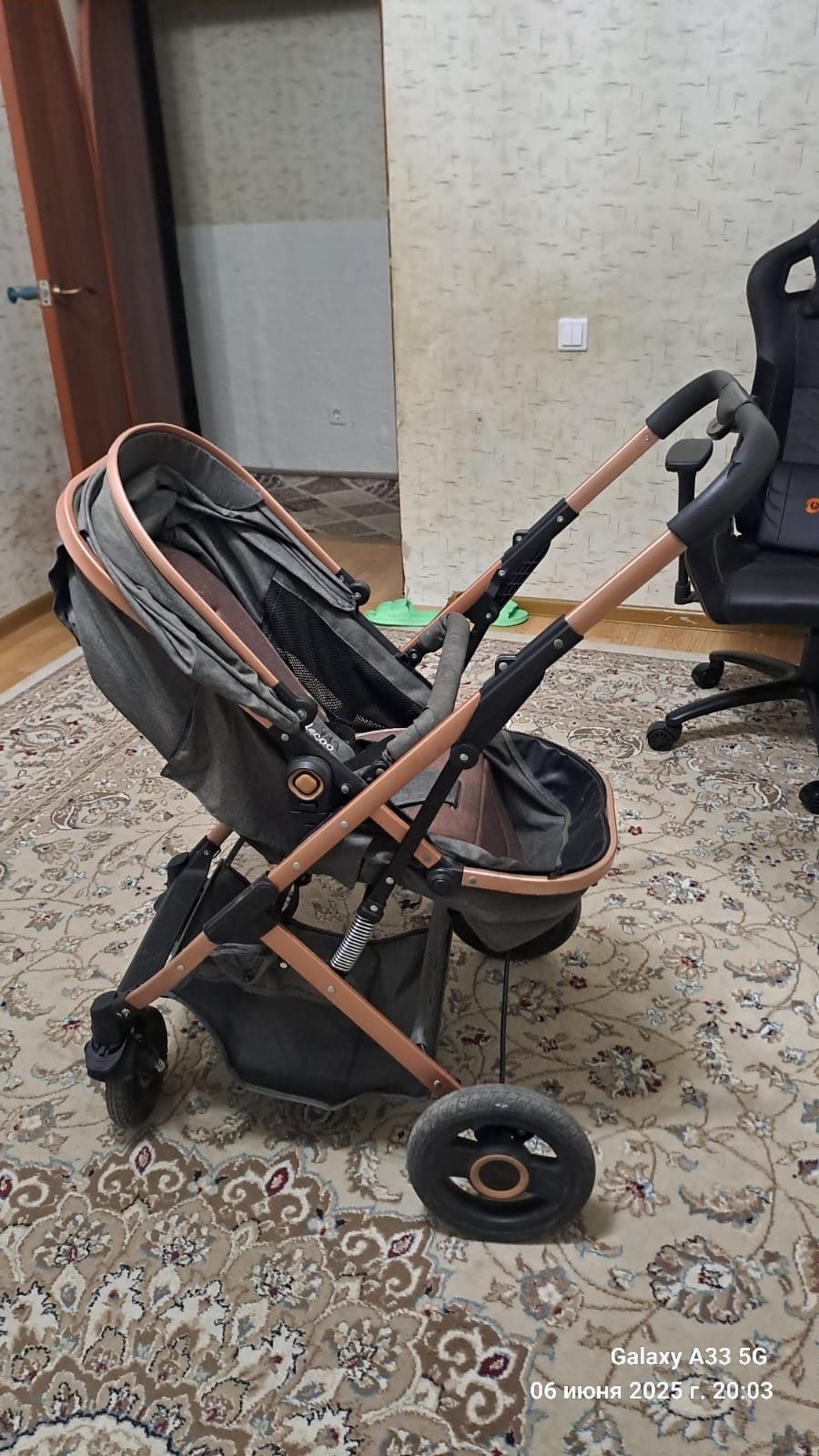 Пролается Б/У коляска