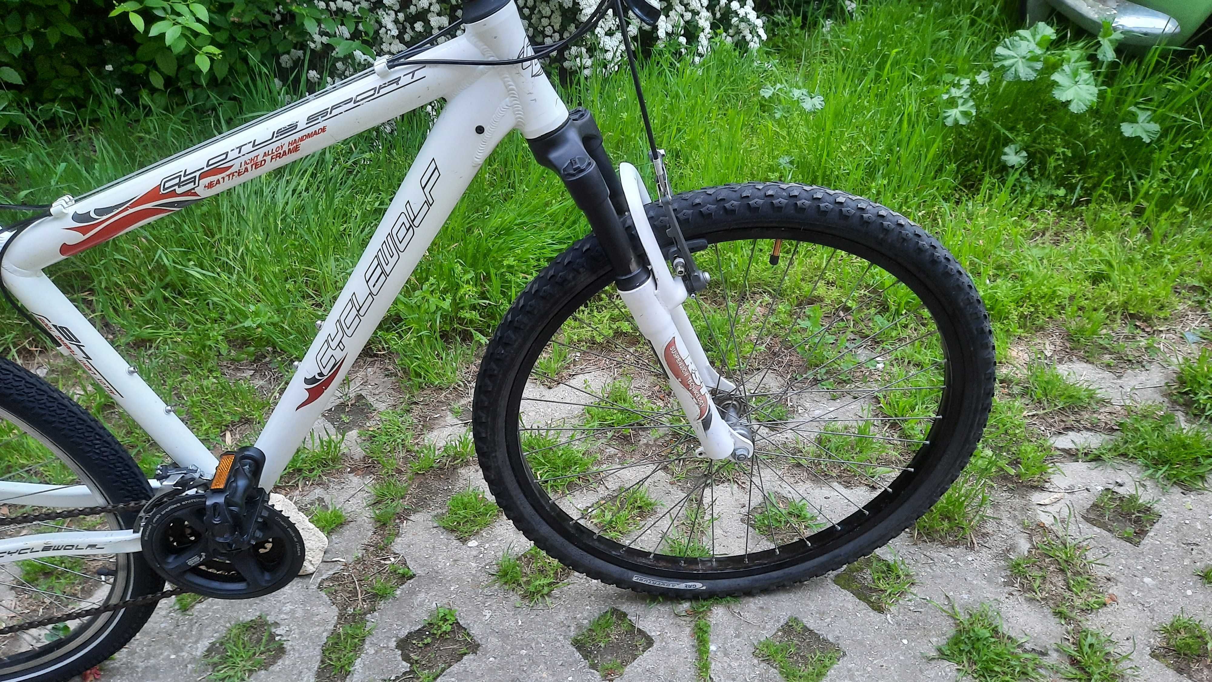 Планински велосипед  CycleWolf Lotus Sport  26 цола