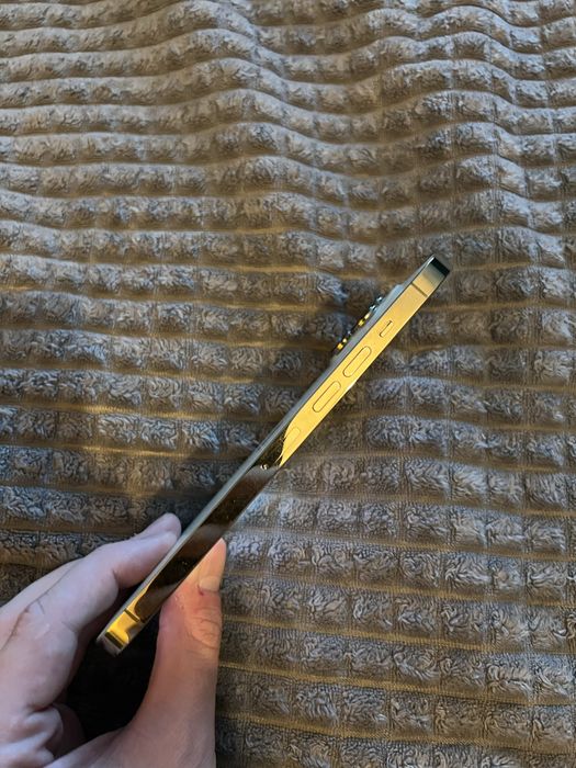 Iphone 13 pro max Gold 256 gb като нов