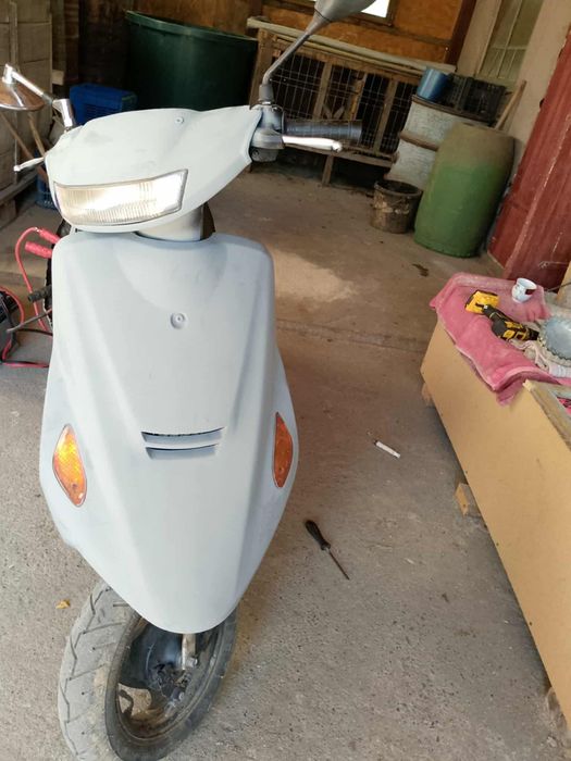 Vând sau schimb scuter 80 2t cu acte