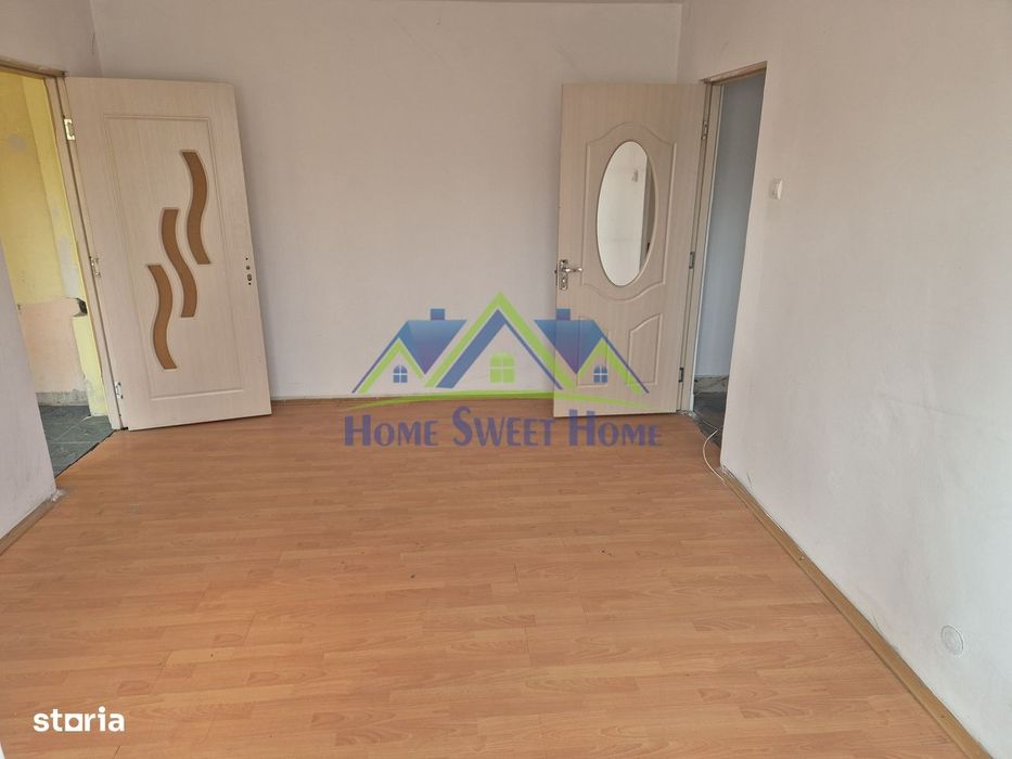 2 camere, zona M5, bloc 26, etaj 2, balcon – Preț bun, negociabil!