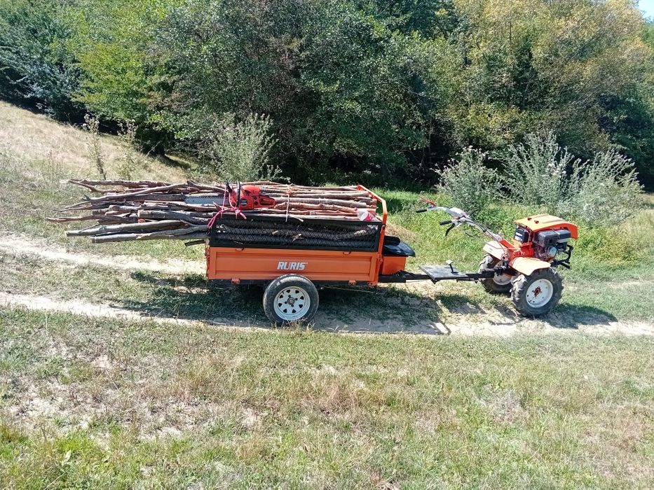 Vând motocultor 18cp cu remorca