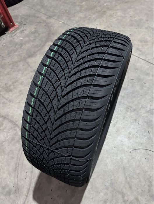 Anvelope All Season 225/45 R18 Garantie 3 Ani Dot 2025